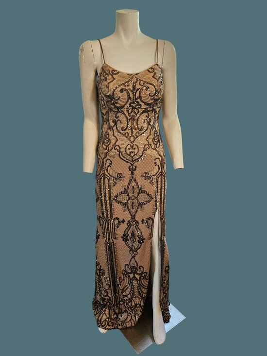 Betsy & Adam Dresses & Skirts - Betsy & Adam "Reese" Long Sequin Scoop Neck Gown Dress Women's Size 10
